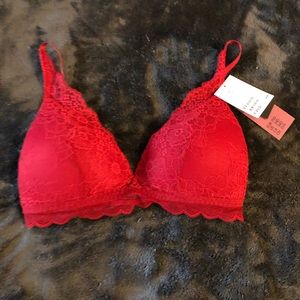 NWT H&M Wireless Push-up Bra 34D